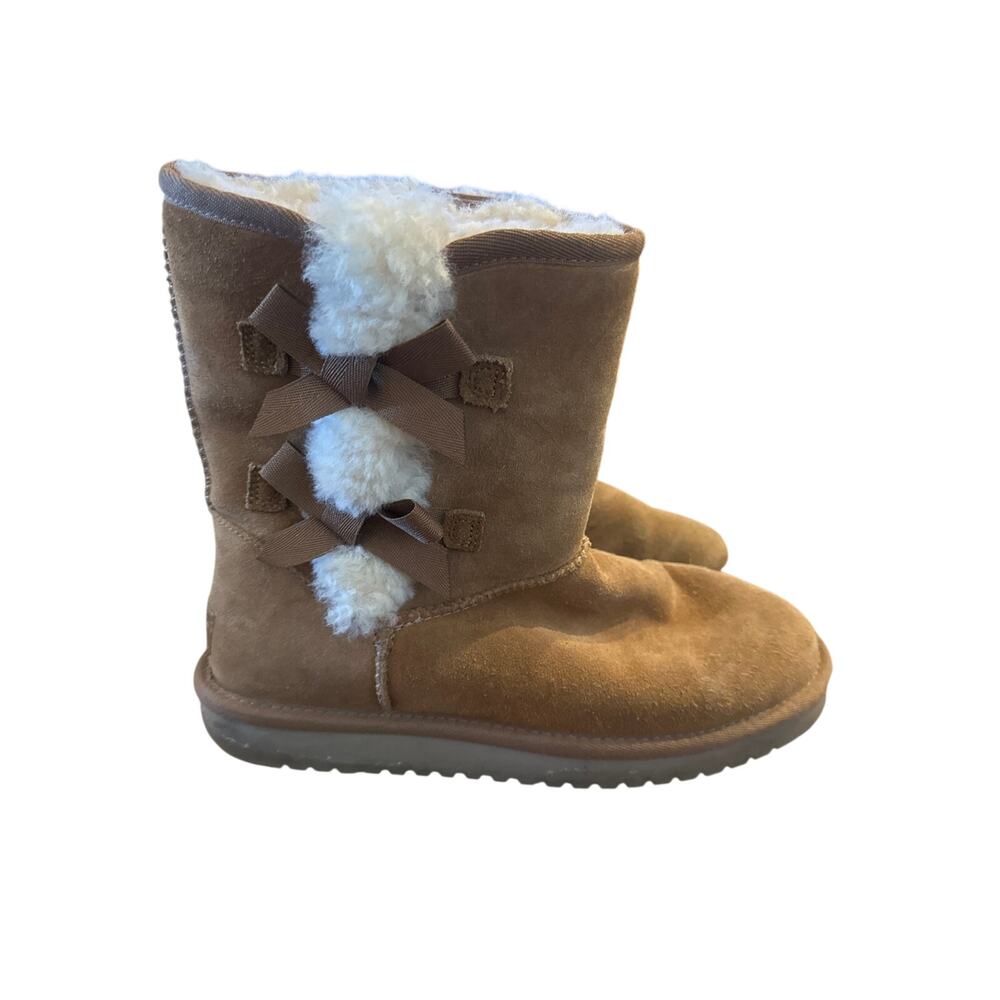 ⭐️ Women’s Koolaburra By UGG Bow Suede Boots. Size 7